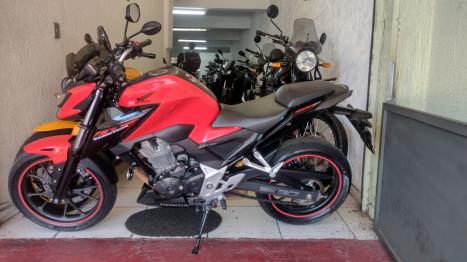 HONDA CB 300 F Twister FLEX ABS, Foto 2