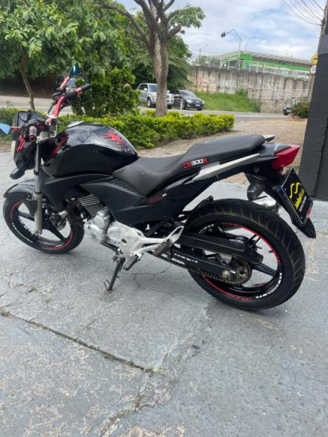 HONDA CB 300 R FLEX, Foto 4