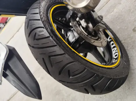 HONDA CB 300 R STD, Foto 6