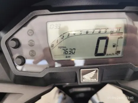 HONDA CB 650 R ABS, Foto 4