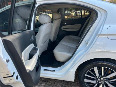 HONDA City Hatch 1.5 16V 4P FLEX TOURING AUTOMÁTICO CVT, Foto 6 HONDA City Hatch 1.5 16V 4P FLEX TOURING AUTOMÁTICO CVT, Foto 6