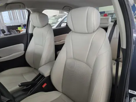 HONDA City Hatch 1.5 16V 4P FLEX TOURING AUTOM�TICO CVT, Foto 16