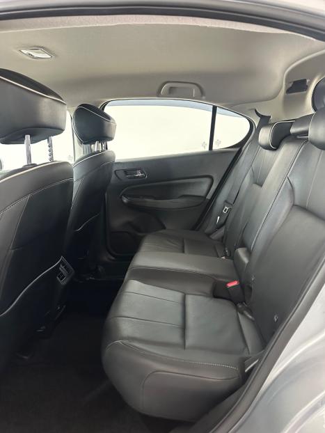 HONDA City Hatch 1.5 16V 4P FLEX TOURING AUTOM�TICO CVT, Foto 9