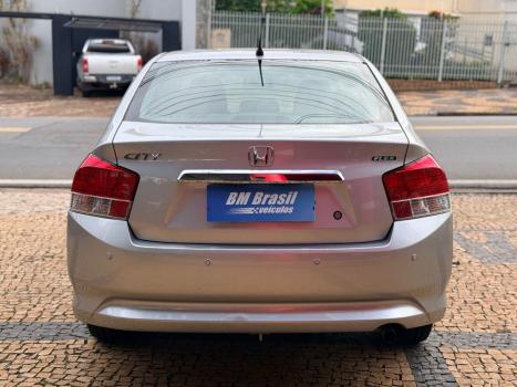 HONDA City Sedan 1.5 16V 4P LX FLEX AUTOMÁTICO, Foto 5 HONDA City Sedan 1.5 16V 4P LX FLEX AUTOMÁTICO, Foto 5