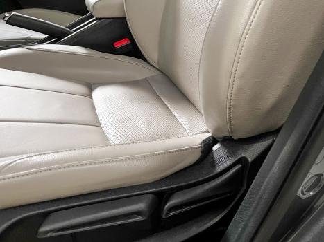 HONDA City Sedan 1.5 16V 4P FLEX TOURING AUTOM�TICO CVT, Foto 14