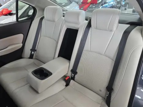 HONDA City Sedan 1.5 16V 4P FLEX TOURING AUTOM�TICO CVT, Foto 17