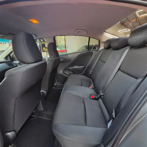 HONDA City Sedan 1.5 16V 4P PERSONAL FLEX AUTOMÁTICO, Foto 13