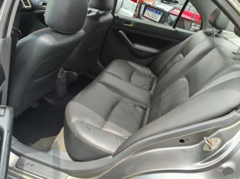 HONDA Civic 1.7 16V 4P LX, Foto 13