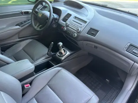 HONDA Civic 1.8 16V 4P LXS, Foto 11