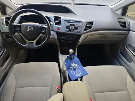 HONDA Civic 1.8 16V 4P FLEX LXS, Foto 8