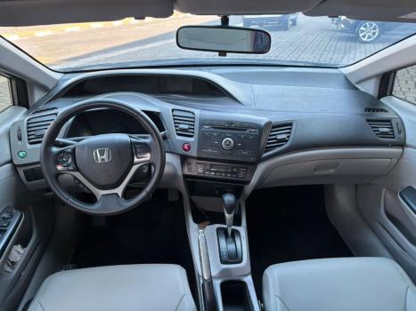 HONDA Civic 1.8 16V 4P LXS AUTOMÁTICO, Foto 9 HONDA Civic 1.8 16V 4P LXS AUTOMÁTICO, Foto 9