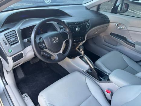 HONDA Civic 1.8 16V 4P LXS AUTOMÁTICO, Foto 10 HONDA Civic 1.8 16V 4P LXS AUTOMÁTICO, Foto 10