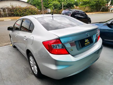 HONDA Civic 1.8 16V 4P FLEX LXS AUTOMTICO, Foto 6