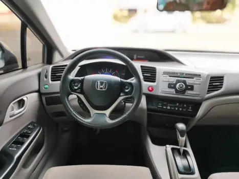 HONDA Civic 1.8 16V 4P FLEX LXS AUTOMTICO, Foto 7