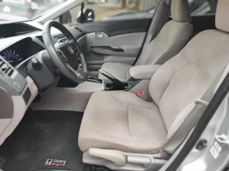 HONDA Civic 1.8 16V 4P FLEX LXS AUTOMTICO, Foto 9