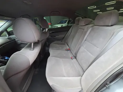 HONDA Civic 1.8 16V 4P FLEX LXS, Foto 14