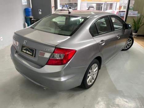 HONDA Civic 1.8 16V 4P FLEX LXS AUTOMTICO, Foto 4