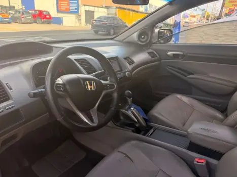 HONDA Civic 1.8 16V 4P FLEX LXL SE AUTOM�TICO, Foto 9