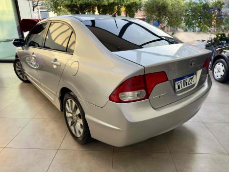 HONDA Civic 1.8 16V 4P FLEX LXL SE AUTOM�TICO, Foto 3