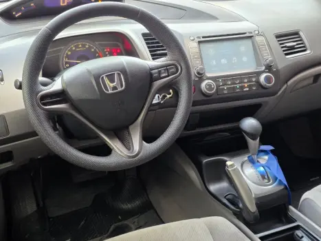 HONDA Civic 1.8 16V 4P FLEX LXS AUTOM�TICO, Foto 13