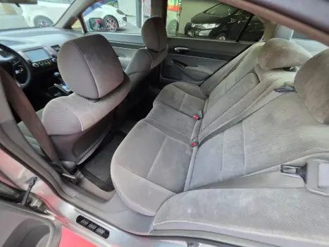 HONDA Civic 1.8 16V 4P FLEX LXS AUTOM�TICO, Foto 14