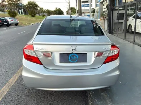 HONDA Civic 1.8 16V 4P FLEX LXS AUTOM�TICO, Foto 5