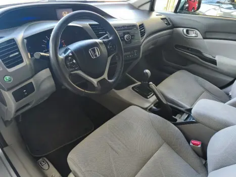 HONDA Civic 1.8 16V 4P FLEX LXS, Foto 7