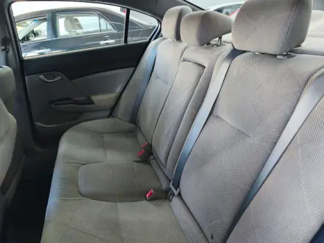 HONDA Civic 1.8 16V 4P FLEX LXS, Foto 8