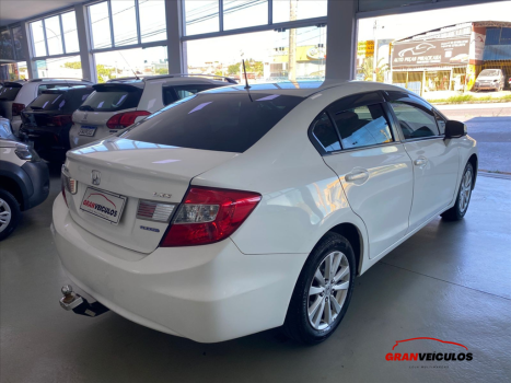HONDA Civic 1.8 16V 4P FLEX LXS, Foto 4