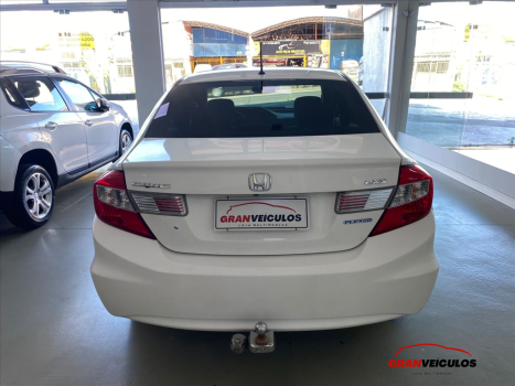 HONDA Civic 1.8 16V 4P FLEX LXS, Foto 5