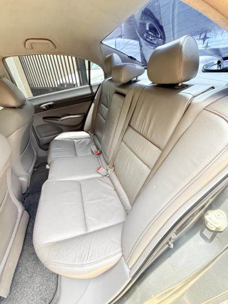 HONDA Civic 1.8 16V 4P FLEX LXS AUTOM�TICO, Foto 2