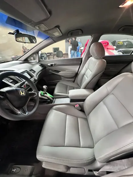 HONDA Civic 1.8 16V 4P FLEX LXL, Foto 6