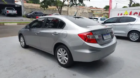 HONDA Civic 1.8 16V 4P FLEX LXS, Foto 4