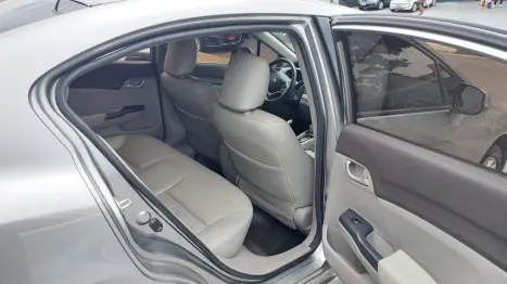 HONDA Civic 1.8 16V 4P FLEX LXS, Foto 7