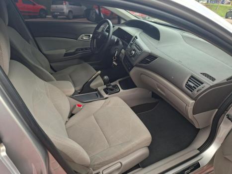 HONDA Civic 1.8 16V 4P FLEX LXS, Foto 14