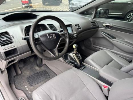 HONDA Civic 1.8 16V 4P LXS, Foto 10