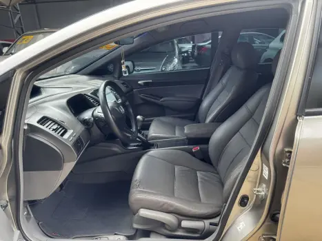 HONDA Civic 1.8 16V 4P FLEX LXS, Foto 11