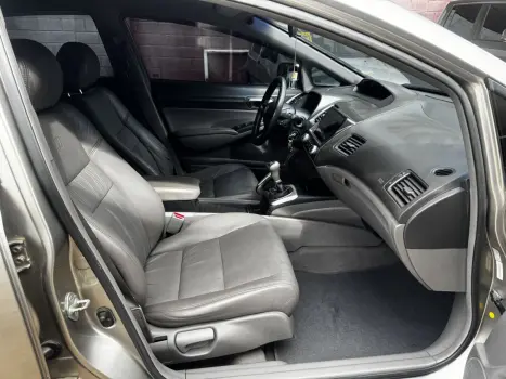 HONDA Civic 1.8 16V 4P FLEX LXS, Foto 12