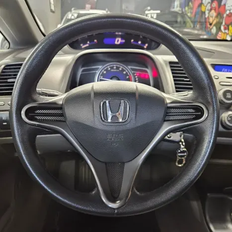 HONDA Civic 1.8 16V 4P FLEX LXS AUTOM�TICO, Foto 8