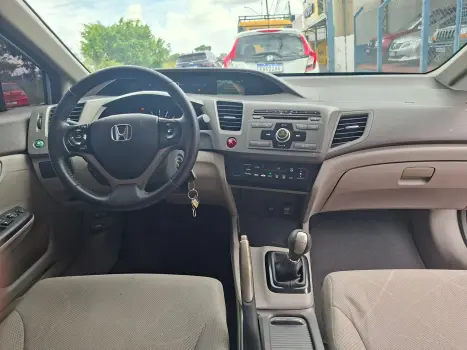 HONDA Civic 1.8 16V 4P FLEX LXS, Foto 13
