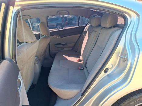 HONDA Civic 1.8 16V 4P FLEX LXS, Foto 9