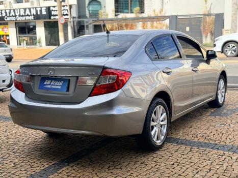 HONDA Civic 1.8 16V 4P FLEX LXS AUTOM�TICO, Foto 4