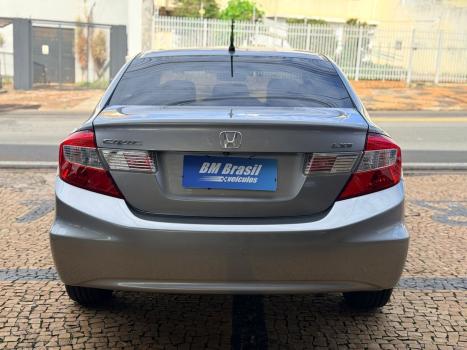 HONDA Civic 1.8 16V 4P FLEX LXS AUTOM�TICO, Foto 5