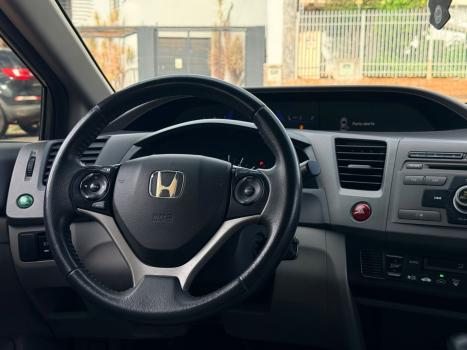 HONDA Civic 1.8 16V 4P FLEX LXS AUTOM�TICO, Foto 10