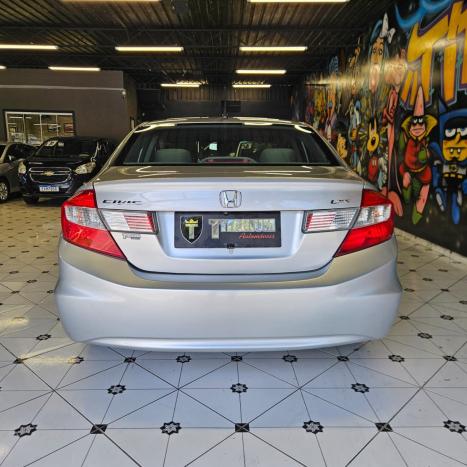 HONDA Civic 1.8 16V 4P FLEX LXS AUTOM�TICO, Foto 3