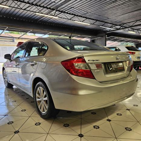 HONDA Civic 1.8 16V 4P FLEX LXS AUTOM�TICO, Foto 5