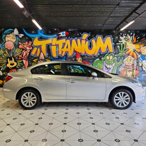 HONDA Civic 1.8 16V 4P FLEX LXS AUTOM�TICO, Foto 6