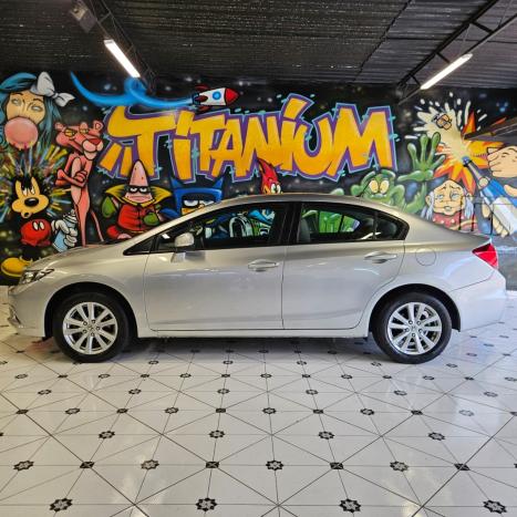 HONDA Civic 1.8 16V 4P FLEX LXS AUTOM�TICO, Foto 7