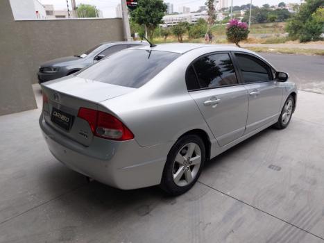 HONDA Civic 1.8 16V 4P FLEX LXS AUTOM�TICO, Foto 4