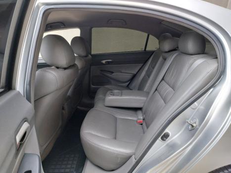 HONDA Civic 1.8 16V 4P FLEX LXS AUTOM�TICO, Foto 15